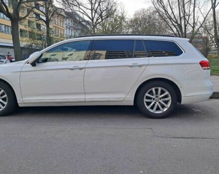 Білий Фольксваген Пассат Варіант, об'ємом двигуна 1.6 л та пробігом 237 тис. км за 14800 $, фото 7 на Automoto.ua