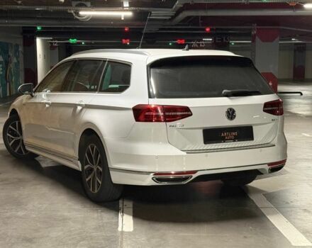 Белый Фольксваген Пассат Вариант, объемом двигателя 2 л и пробегом 168 тыс. км за 17300 $, фото 3 на Automoto.ua