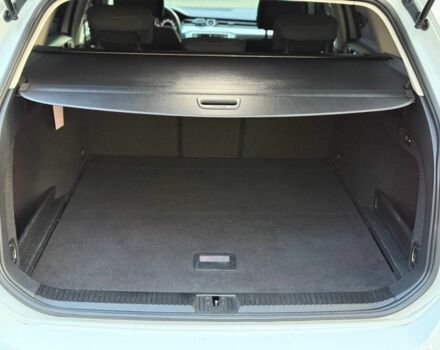 Белый Фольксваген Пассат Вариант, объемом двигателя 1.6 л и пробегом 200 тыс. км за 13800 $, фото 6 на Automoto.ua