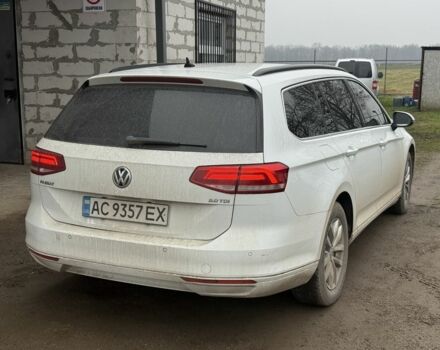 Белый Фольксваген Пассат Вариант, объемом двигателя 2 л и пробегом 340 тыс. км за 14300 $, фото 1 на Automoto.ua