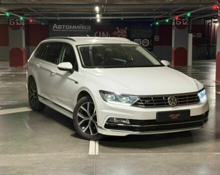 Белый Фольксваген Пассат Вариант, объемом двигателя 2 л и пробегом 168 тыс. км за 17300 $, фото 2 на Automoto.ua