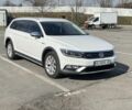 Белый Фольксваген Пассат Вариант, объемом двигателя 2 л и пробегом 260 тыс. км за 20500 $, фото 1 на Automoto.ua