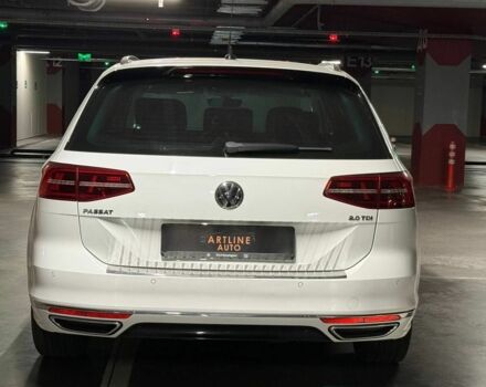 Белый Фольксваген Пассат Вариант, объемом двигателя 2 л и пробегом 168 тыс. км за 17300 $, фото 5 на Automoto.ua
