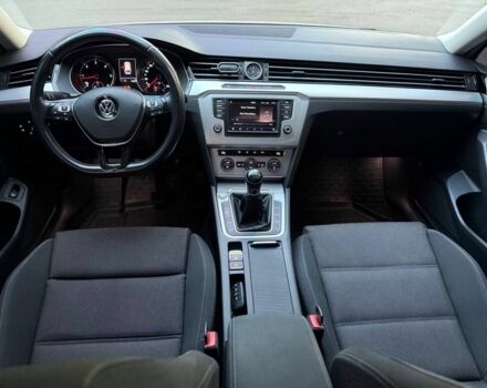 Белый Фольксваген Пассат Вариант, объемом двигателя 1.6 л и пробегом 200 тыс. км за 13800 $, фото 5 на Automoto.ua