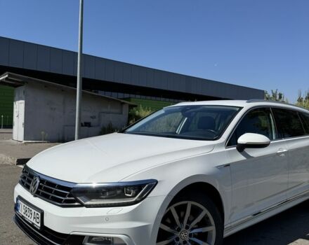 Білий Фольксваген Пассат Варіант, об'ємом двигуна 2 л та пробігом 197 тис. км за 20800 $, фото 1 на Automoto.ua