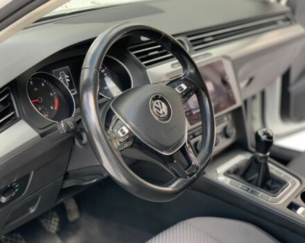 Білий Фольксваген Пассат Варіант, об'ємом двигуна 2 л та пробігом 229 тис. км за 12700 $, фото 13 на Automoto.ua