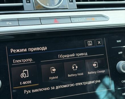 Білий Фольксваген Пассат Варіант, об'ємом двигуна 1.4 л та пробігом 200 тис. км за 18999 $, фото 17 на Automoto.ua