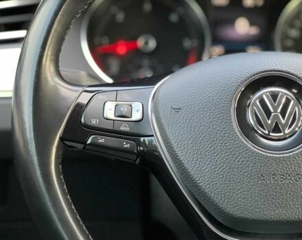 Білий Фольксваген Пассат Варіант, об'ємом двигуна 2 л та пробігом 205 тис. км за 17500 $, фото 11 на Automoto.ua