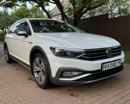 Фольксваген Пассат Вариант 2020 в Переяславе-Хмельницком на Automoto.ua Белый Фольксваген Пассат Вариант, объемом двигателя 2 л и пробегом 250 тыс. км за 22815 $, фото 5 на Automoto.ua