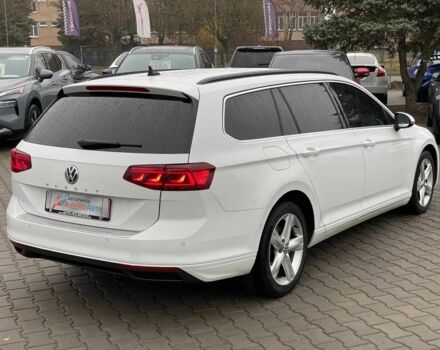 Белый Фольксваген Пассат Вариант, объемом двигателя 2 л и пробегом 265 тыс. км за 19500 $, фото 6 на Automoto.ua