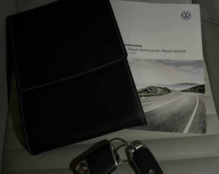 Фольксваген Пассат Вариант 2020 в Киеве на Automoto.ua Белый Фольксваген Пассат Вариант, объемом двигателя 2 л и пробегом 199 тыс. км за 25999 $, фото 19 на Automoto.ua