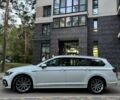 Фольксваген Пассат Вариант 2020 в Киеве на Automoto.ua Белый Фольксваген Пассат Вариант, объемом двигателя 2 л и пробегом 199 тыс. км за 25999 $, фото 3 на Automoto.ua
