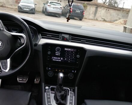 Белый Фольксваген Пассат Вариант, объемом двигателя 2 л и пробегом 210 тыс. км за 25000 $, фото 19 на Automoto.ua