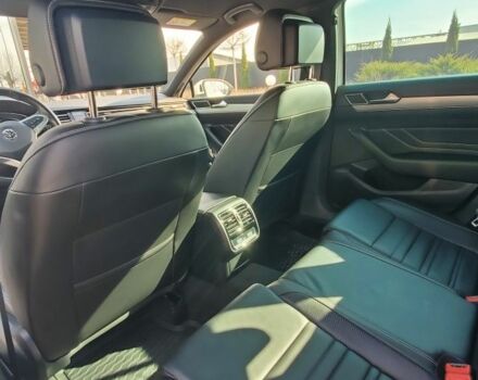 Белый Фольксваген Пассат Вариант, объемом двигателя 2 л и пробегом 210 тыс. км за 25000 $, фото 8 на Automoto.ua