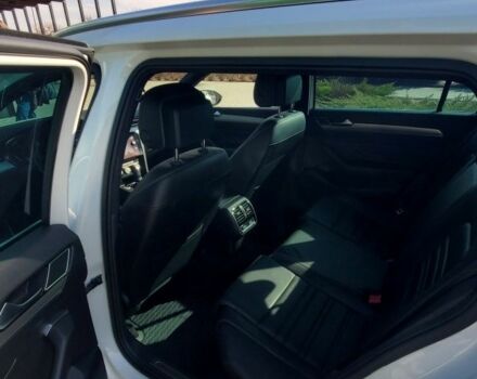 Белый Фольксваген Пассат Вариант, объемом двигателя 2 л и пробегом 210 тыс. км за 25000 $, фото 5 на Automoto.ua