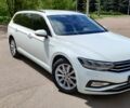 Белый Фольксваген Пассат Вариант, объемом двигателя 2 л и пробегом 256 тыс. км за 19100 $, фото 1 на Automoto.ua