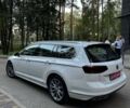 Фольксваген Пассат Вариант 2020 в Киеве на Automoto.ua Белый Фольксваген Пассат Вариант, объемом двигателя 2 л и пробегом 199 тыс. км за 25999 $, фото 2 на Automoto.ua