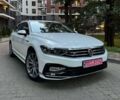 Фольксваген Пассат Вариант 2020 в Киеве на Automoto.ua Белый Фольксваген Пассат Вариант, объемом двигателя 2 л и пробегом 199 тыс. км за 25999 $, фото 1 на Automoto.ua