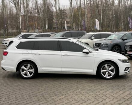 Белый Фольксваген Пассат Вариант, объемом двигателя 2 л и пробегом 265 тыс. км за 19500 $, фото 7 на Automoto.ua