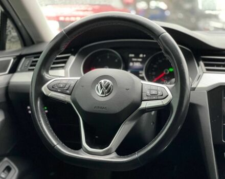 Белый Фольксваген Пассат Вариант, объемом двигателя 2 л и пробегом 265 тыс. км за 19500 $, фото 10 на Automoto.ua