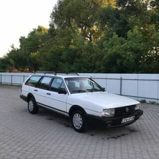 Фольксваген Пассат Вариант 1986 в Коломые на Automoto.ua Белый Фольксваген Пассат Вариант, объемом двигателя 1.6 л и пробегом 285 тыс. км за 450 $, фото 1 на Automoto.ua