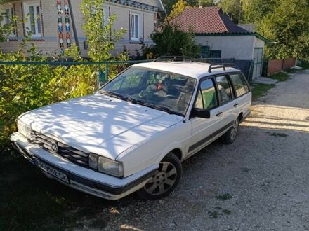 Фольксваген Пассат Вариант 1987 в Хмельницком на Automoto.ua Белый Фольксваген Пассат Вариант, объемом двигателя 1.8 л и пробегом 3 тыс. км за 700 $, фото 1 на Automoto.ua