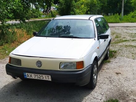 Фольксваген Пассат Вариант 1989 в Чугуеве на Automoto.ua Белый Фольксваген Пассат Вариант, объемом двигателя 2 л и пробегом 380 тыс. км за 950 $, фото 1 на Automoto.ua