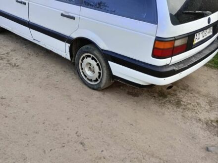 Білий Фольксваген Пассат Варіант, об'ємом двигуна 1.8 л та пробігом 145 тис. км за 1350 $, фото 1 на Automoto.ua