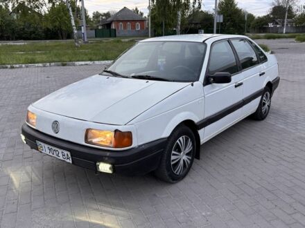 Фольксваген Пассат Вариант 1992 в Лебедине на Automoto.ua Белый Фольксваген Пассат Вариант, объемом двигателя 1.6 л и пробегом 300 тыс. км за 1590 $, фото 1 на Automoto.ua