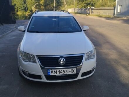 Белый Фольксваген Пассат Вариант, объемом двигателя 2 л и пробегом 294 тыс. км за 6600 $, фото 1 на Automoto.ua