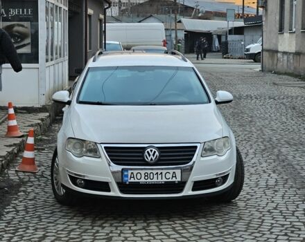 Белый Фольксваген Пассат Вариант, объемом двигателя 1.9 л и пробегом 287 тыс. км за 5700 $, фото 1 на Automoto.ua
