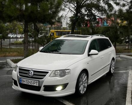 Белый Фольксваген Пассат Вариант, объемом двигателя 2 л и пробегом 293 тыс. км за 7700 $, фото 1 на Automoto.ua