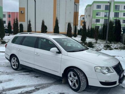 Белый Фольксваген Пассат Вариант, объемом двигателя 1.6 л и пробегом 360 тыс. км за 5461 $, фото 1 на Automoto.ua