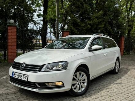 Фольксваген Пассат Варіант 2012 у Львові на Automoto.ua Білий Фольксваген Пассат Варіант, об'ємом двигуна 1.4 л та пробігом 238 тис. км за 7499 $, фото 1 на Automoto.ua