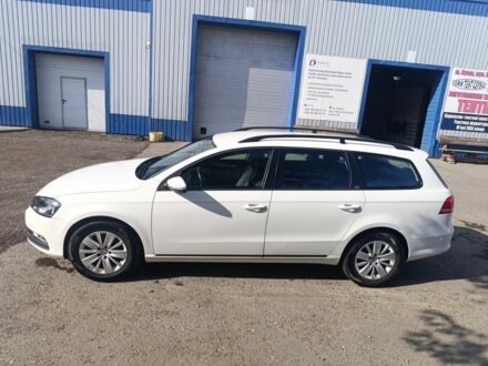 Білий Фольксваген Пассат Варіант, об'ємом двигуна 1.6 л та пробігом 320 тис. км за 9200 $, фото 1 на Automoto.ua