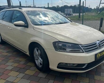 Белый Фольксваген Пассат Вариант, объемом двигателя 2 л и пробегом 350 тыс. км за 9100 $, фото 1 на Automoto.ua