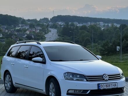 Фольксваген Пассат Вариант 2013 в Тернополе на Automoto.ua Белый Фольксваген Пассат Вариант, объемом двигателя 2 л и пробегом 300 тыс. км за 10700 $, фото 1 на Automoto.ua