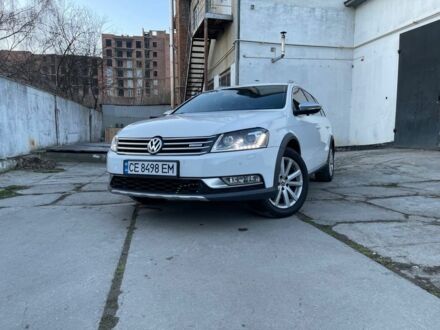 Фольксваген Пассат Вариант 2013 в Черновцах на Automoto.ua Белый Фольксваген Пассат Вариант, объемом двигателя 2 л и пробегом 295 тыс. км за 11700 $, фото 1 на Automoto.ua