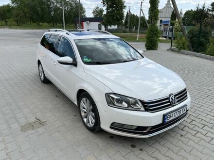 Білий Фольксваген Пассат Варіант, об'ємом двигуна 2 л та пробігом 320 тис. км за 12000 $, фото 1 на Automoto.ua
