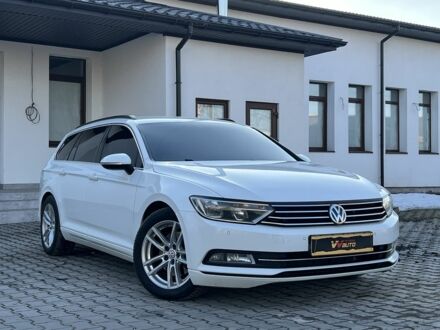 Білий Фольксваген Пассат Варіант, об'ємом двигуна 2 л та пробігом 235 тис. км за 11200 $, фото 1 на Automoto.ua