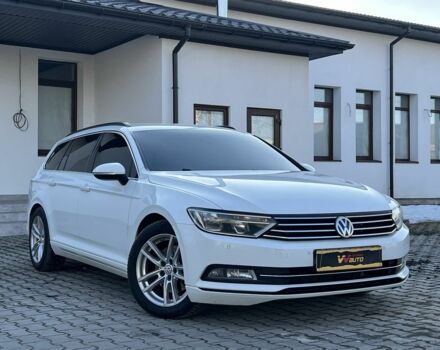 Белый Фольксваген Пассат Вариант, объемом двигателя 2 л и пробегом 235 тыс. км за 11200 $, фото 1 на Automoto.ua