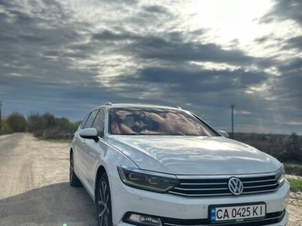 Фольксваген Пассат Варіант 2015 у Каневе на Automoto.ua Білий Фольксваген Пассат Варіант, об'ємом двигуна 2 л та пробігом 246 тис. км за 13500 $, фото 1 на Automoto.ua