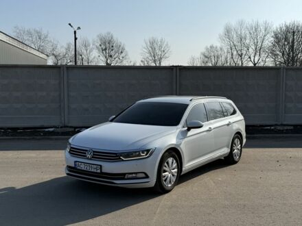 Фольксваген Пассат Вариант 2015 в Житомире на Automoto.ua Белый Фольксваген Пассат Вариант, объемом двигателя 2 л и пробегом 325 тыс. км за 11500 $, фото 1 на Automoto.ua