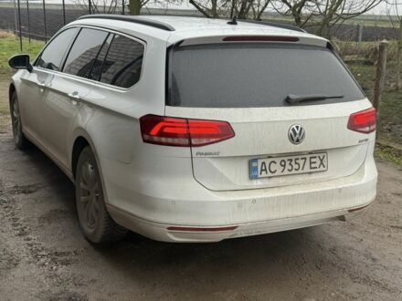 Білий Фольксваген Пассат Варіант, об'ємом двигуна 2 л та пробігом 340 тис. км за 14300 $, фото 1 на Automoto.ua