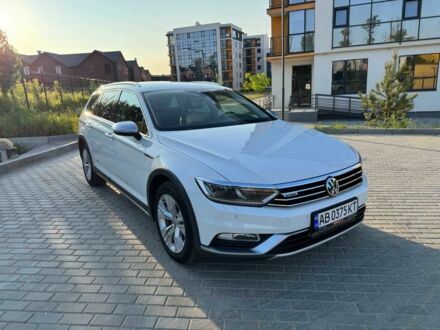 Фольксваген Пассат Вариант 2019 в Виннице на Automoto.ua Белый Фольксваген Пассат Вариант, объемом двигателя 2 л и пробегом 222 тыс. км за 21800 $, фото 1 на Automoto.ua