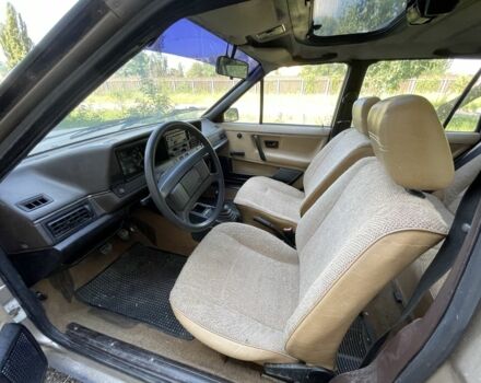 Фольксваген Пассат Вариант 1986 в Киеве на Automoto.ua Бежевый Фольксваген Пассат Вариант, объемом двигателя 1.6 л и пробегом 400 тыс. км за 1050 $, фото 9 на Automoto.ua