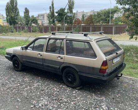 Фольксваген Пассат Вариант 1986 в Киеве на Automoto.ua Бежевый Фольксваген Пассат Вариант, объемом двигателя 1.6 л и пробегом 400 тыс. км за 1050 $, фото 3 на Automoto.ua