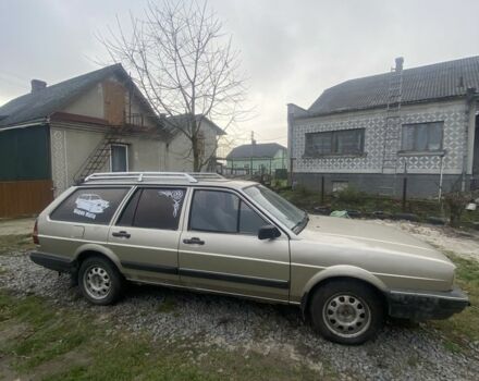 Бежевий Фольксваген Пассат Варіант, об'ємом двигуна 1.6 л та пробігом 500 тис. км за 1200 $, фото 3 на Automoto.ua