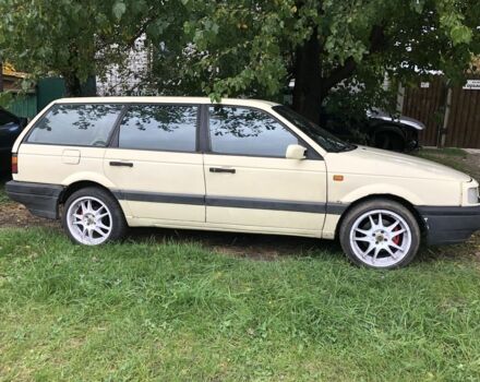 Фольксваген Пассат Вариант 1990 в Чигирине на Automoto.ua Бежевый Фольксваген Пассат Вариант, объемом двигателя 1.9 л и пробегом 495 тыс. км за 2500 $, фото 2 на Automoto.ua