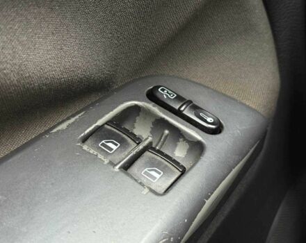 Бежевый Фольксваген Пассат Вариант, объемом двигателя 2 л и пробегом 506 тыс. км за 4290 $, фото 15 на Automoto.ua